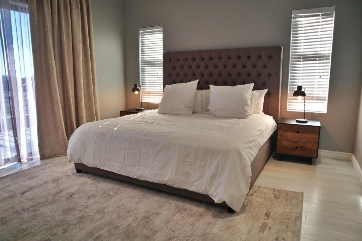 Holiday home Exquisite Family Cape Pool And Fire Pitt *