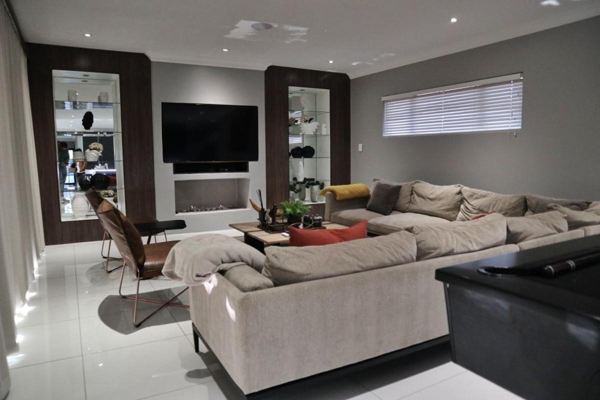 Holiday home Exquisite Family Cape Pool And Fire Pitt